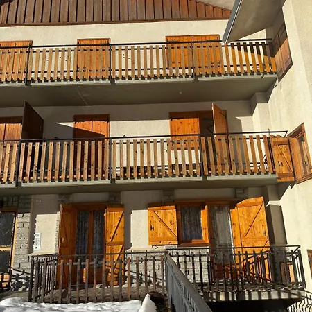Appartement Pomme De Pin *